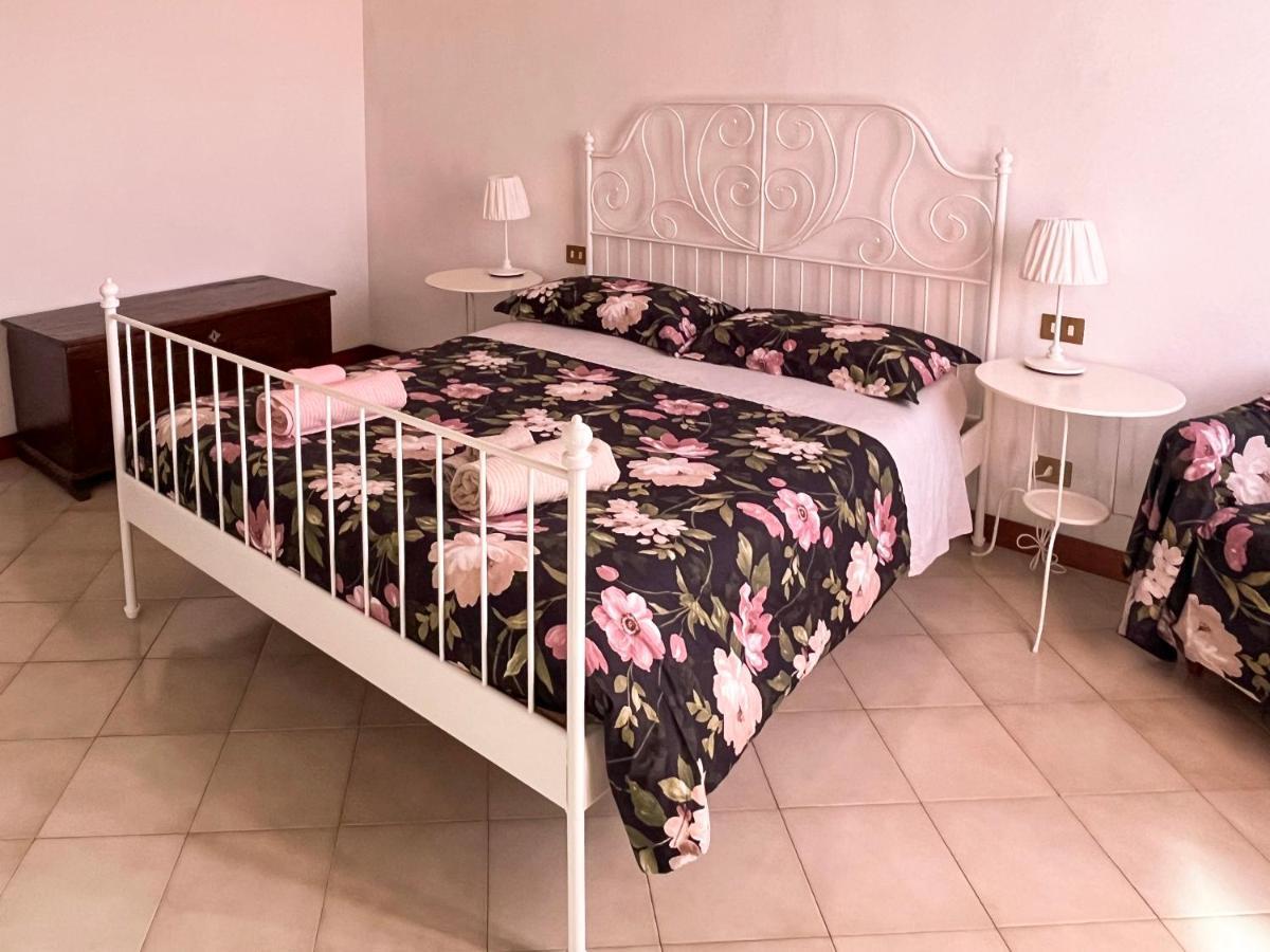 Villetta Stile Liberty A Marina Di Pisa Luaran gambar